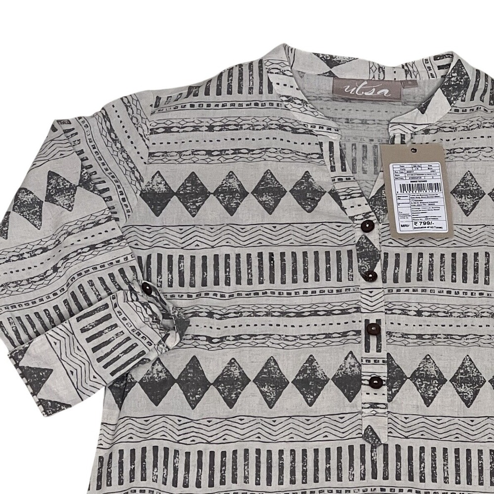 Utsa Women's Beige Small‎ Tunic Top Geometric